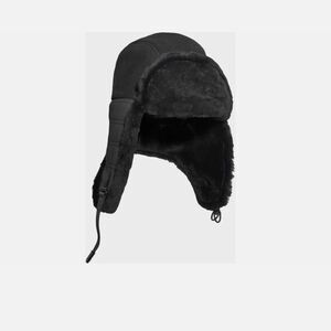 UGG Shearling & Leather Trapper Hat and Gloves Set NWT Neiman Marcus Exclusive